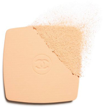 แป้งผสมรองพื้น Chanel Le Blanc Whitening Compact Foundation